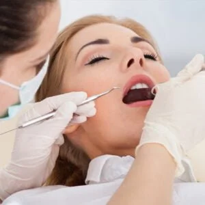 When to See a Dentist in Black Rock: Key Signs to Watch For